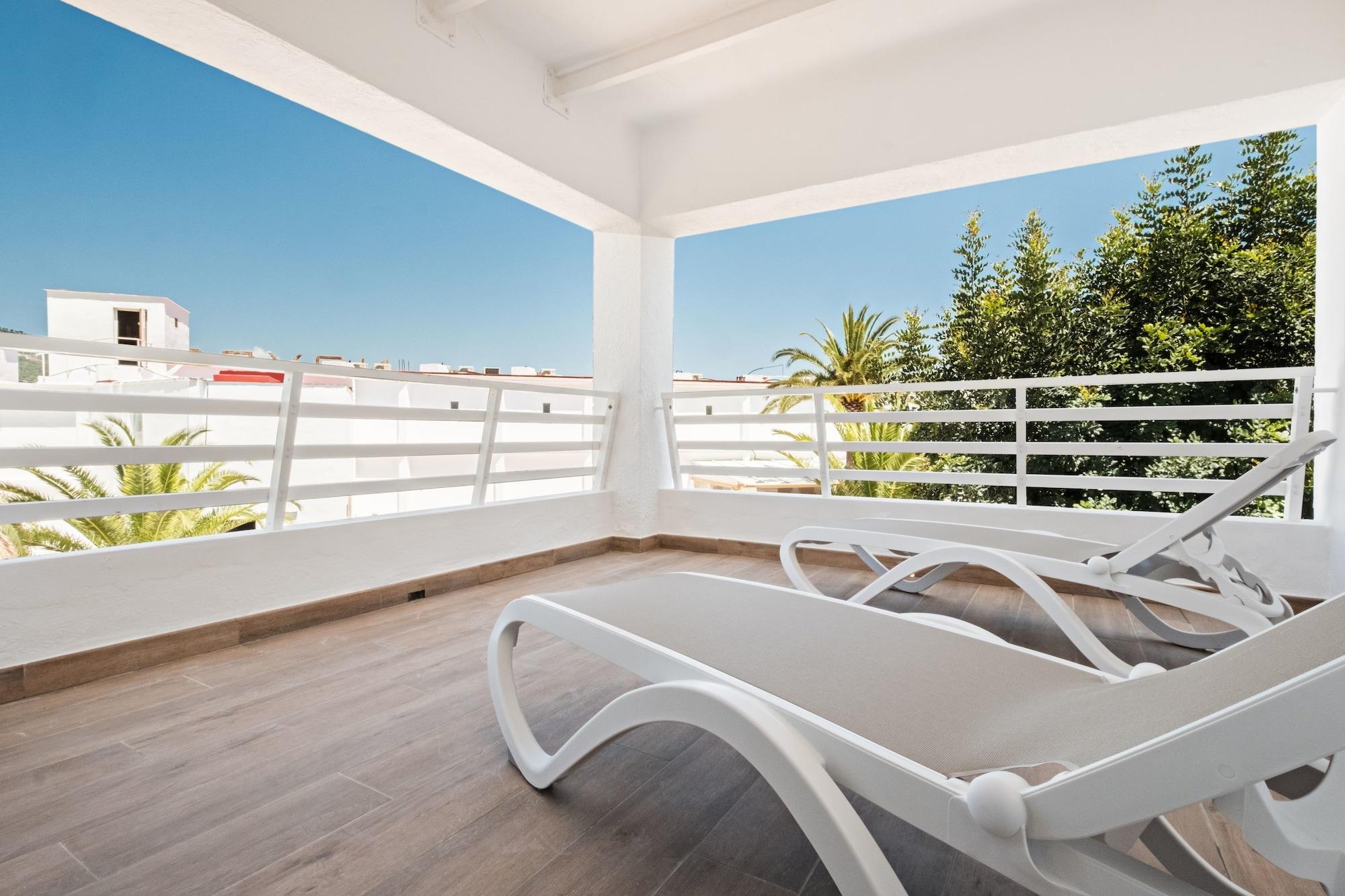 Azuline Hotel Palmanova Garden Bagian luar foto