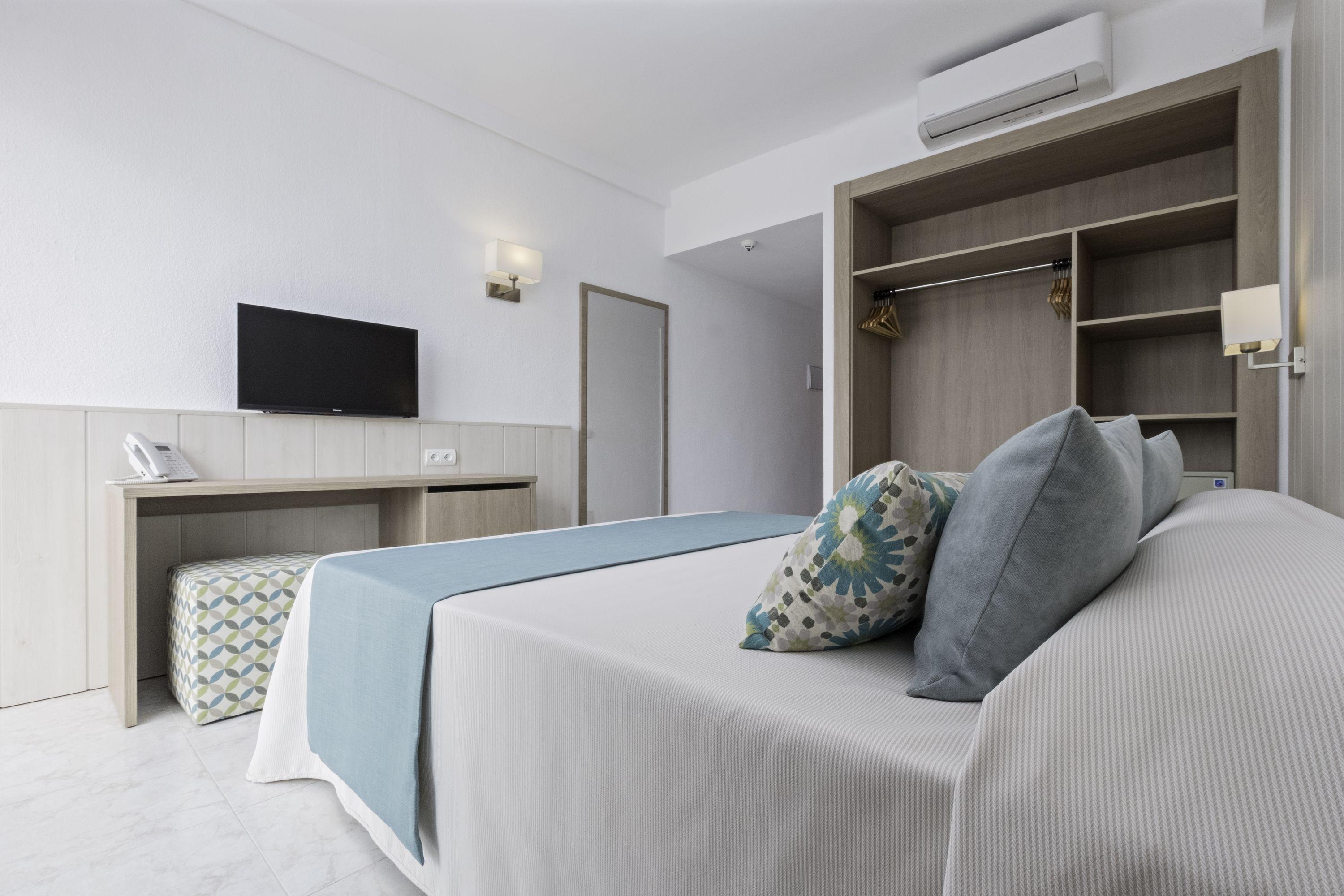 Azuline Hotel Palmanova Garden Bagian luar foto