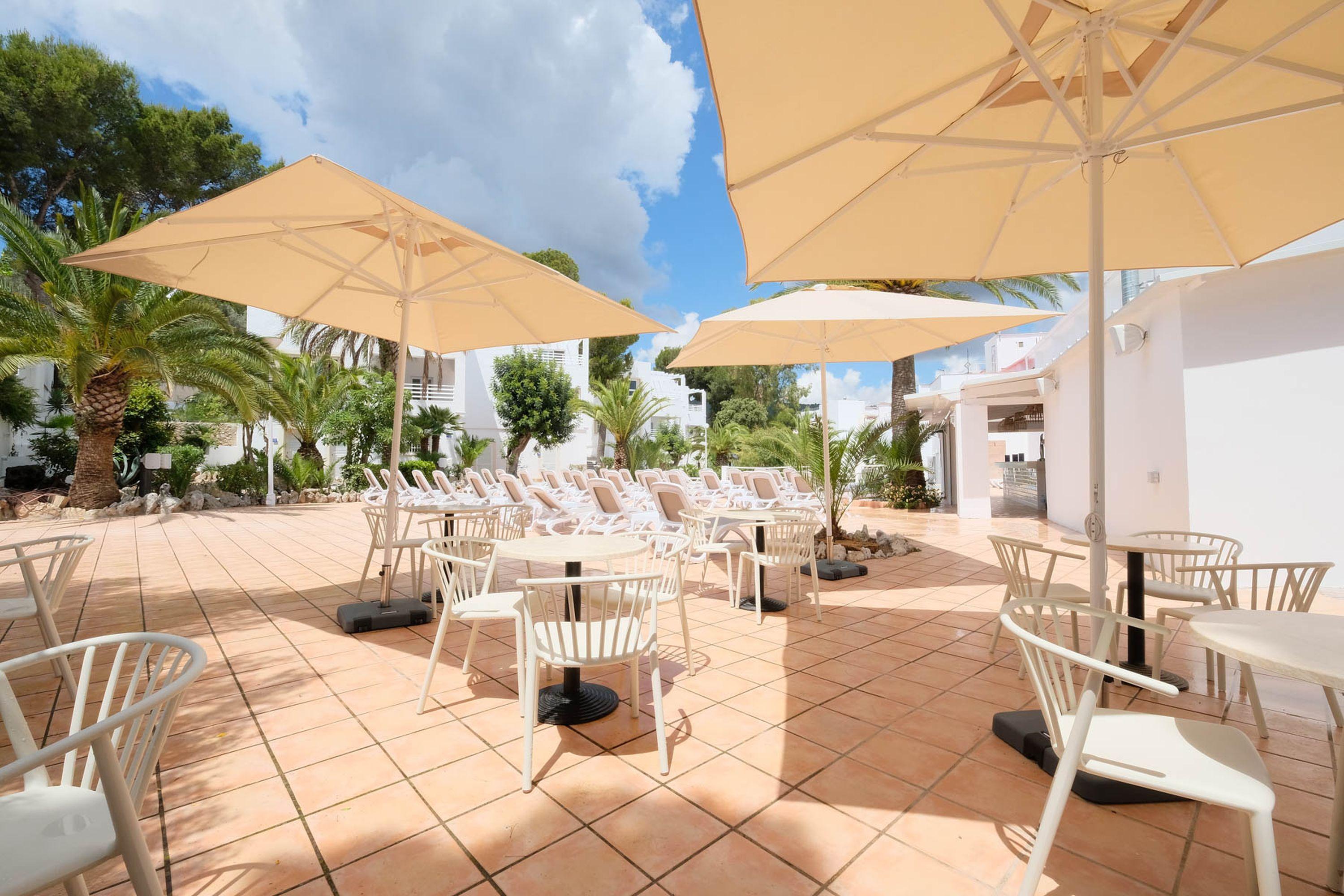Azuline Hotel Palmanova Garden Bagian luar foto