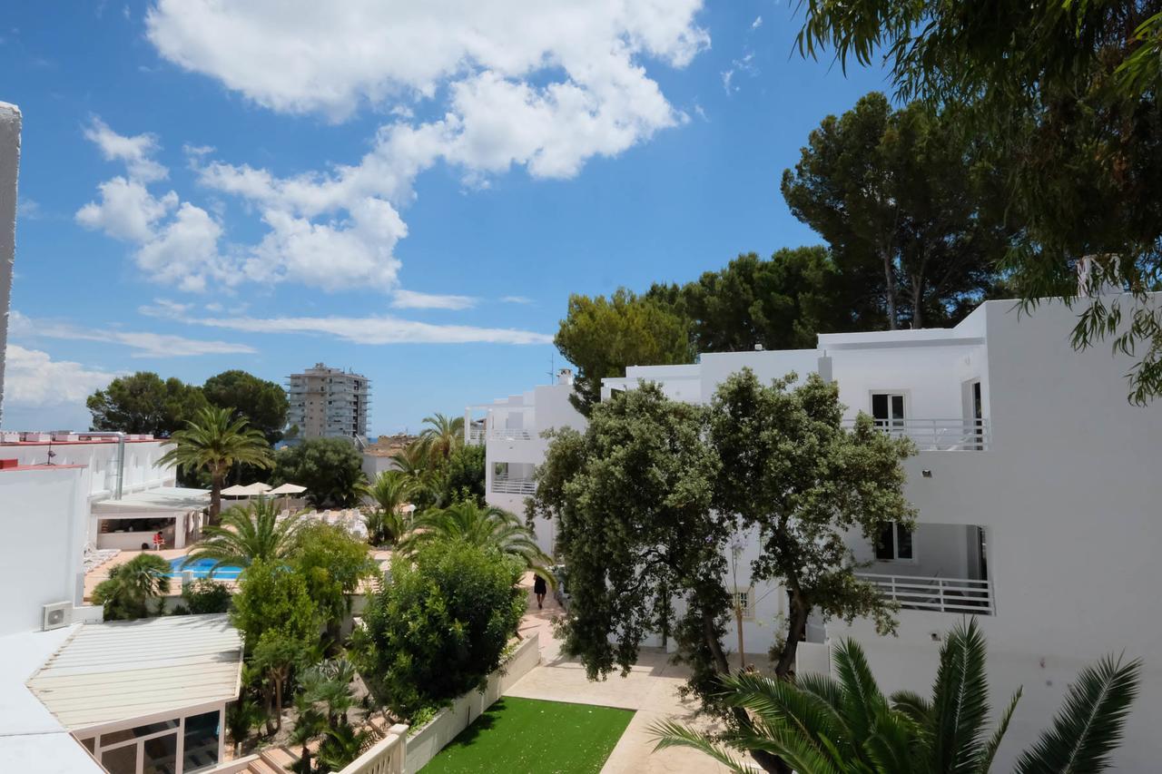 Azuline Hotel Palmanova Garden Bagian luar foto